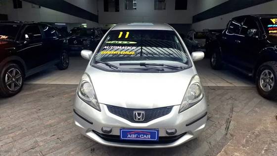 HONDA FIT 1.4 LXL 16V FLEX 4P AUTOMÁTICO HONDA FIT 1.4 LXL 16V FLEX 4P AUTOMÁTICO